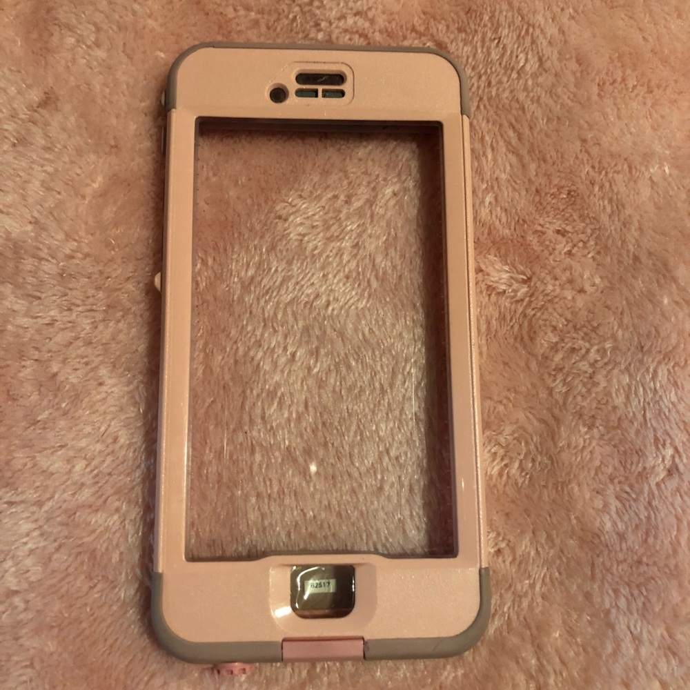iPhone 6s case.